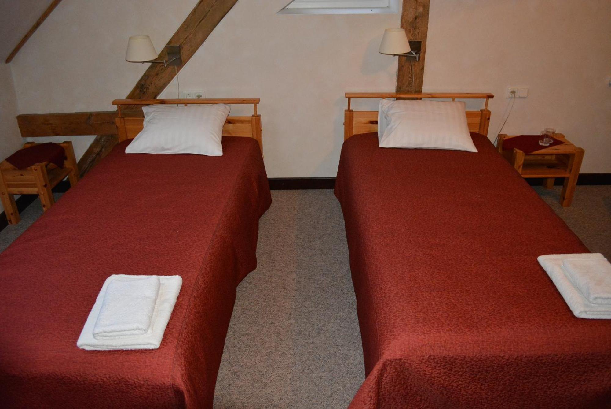 Viesu Nams Mezvidi Hotel Talsi Phòng bức ảnh